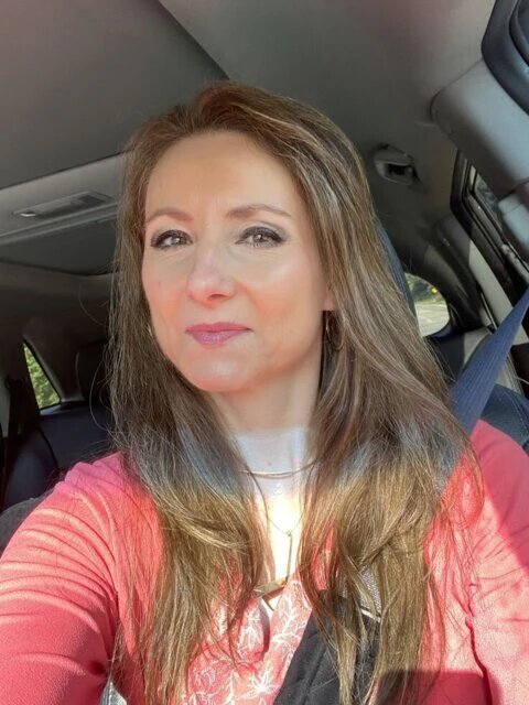 Elizabeth A. ~ Verified Buyer